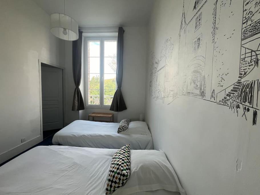 Villeneuve-sur-YonneLa Demeure De Margot - 24 Couchages别墅 外观 照片